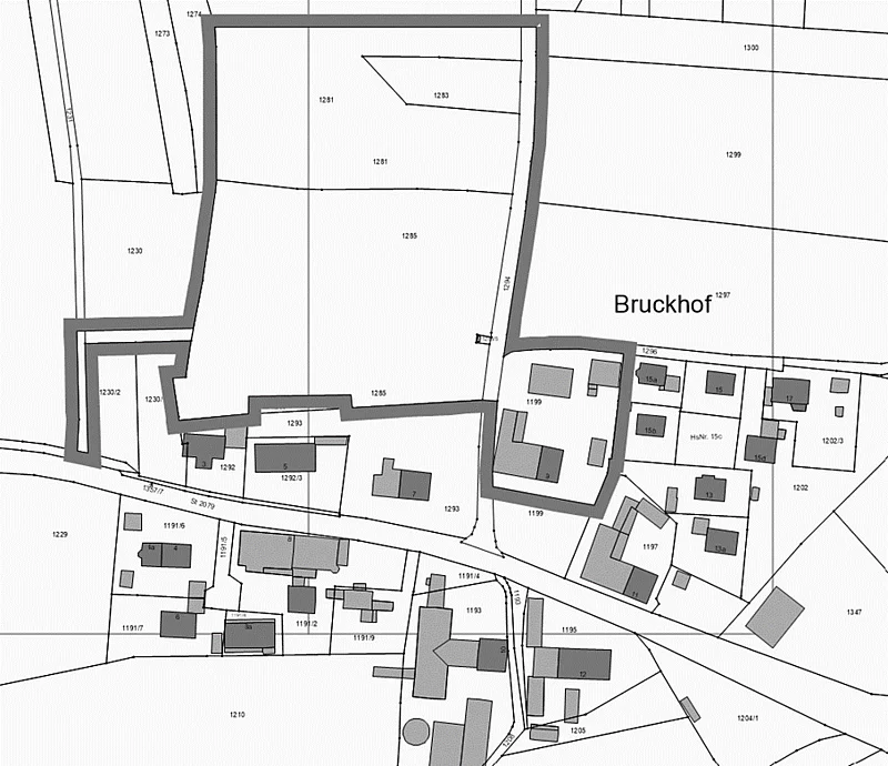 Abb. 1 Geltungsbereich des Bebauungsplans (rot umrandet), ohne Maßstab;  Geobasisdaten 04/2022 © Bayer. Vermessungsverwaltung 